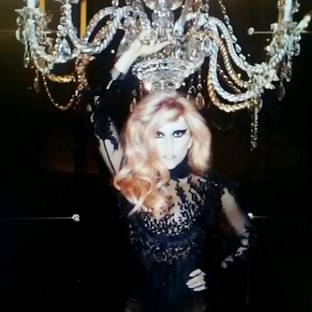 Meet your Posher, Andrea